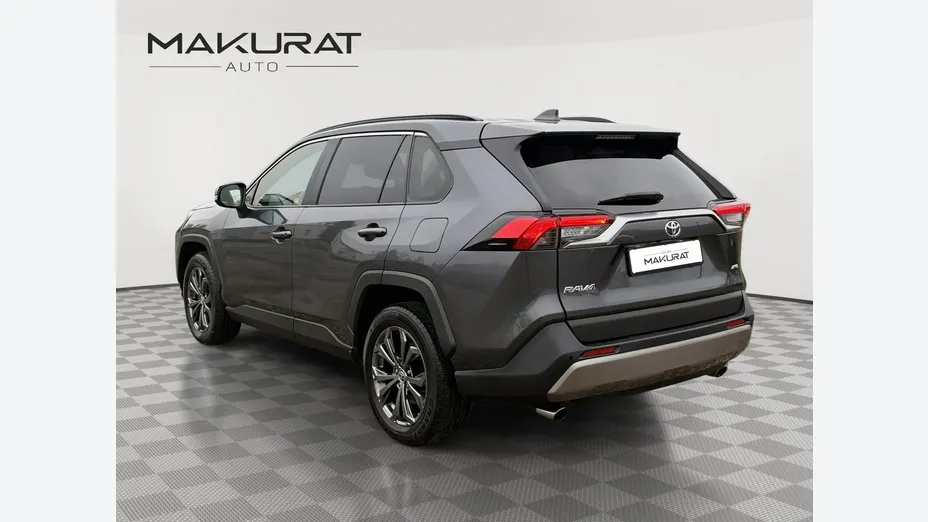 TOYOTA RAV4 -