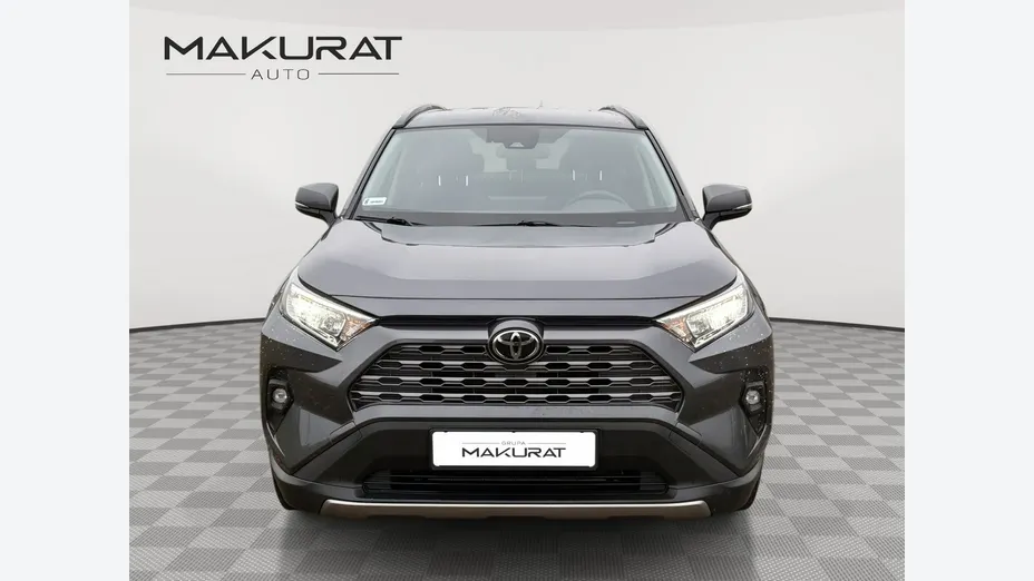 TOYOTA RAV4 -