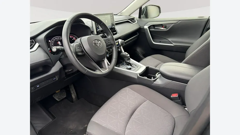 TOYOTA RAV4 -