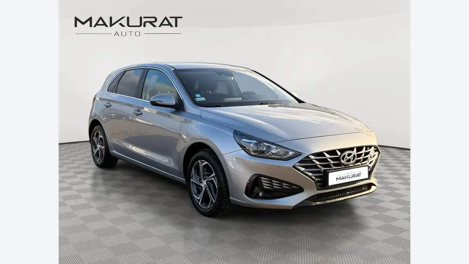 HYUNDAI i30 -