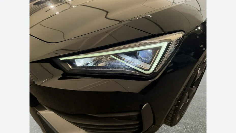 CUPRA Leon Sportstourer -