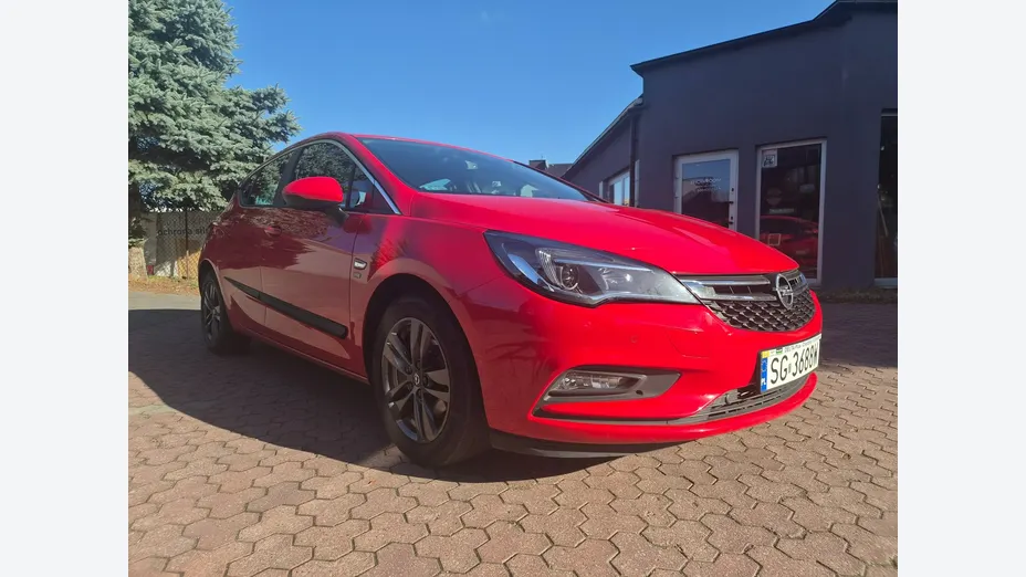 OPEL Astra -