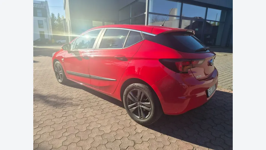 OPEL Astra -