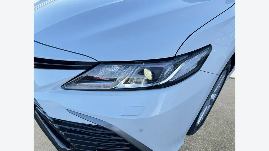TOYOTA Camry -