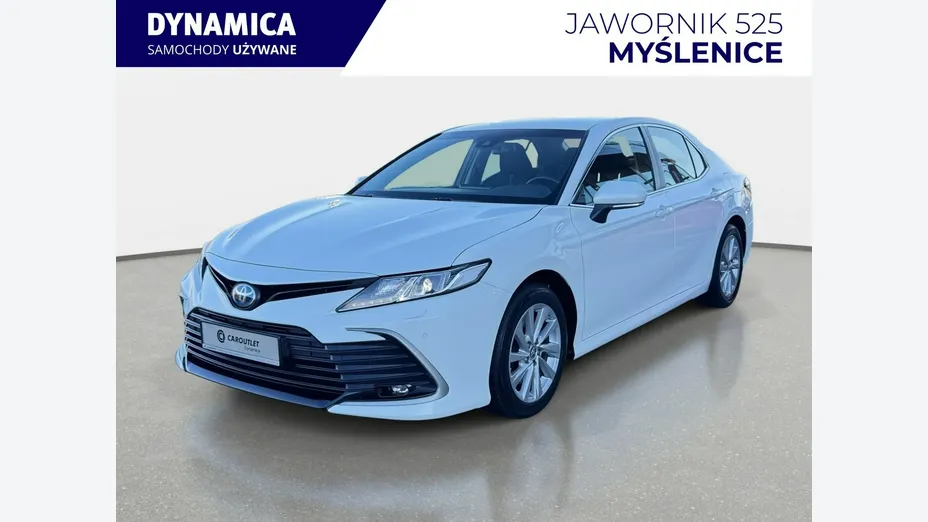 TOYOTA Camry -