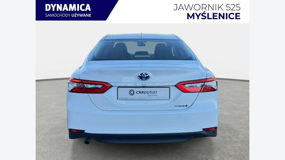 TOYOTA Camry -
