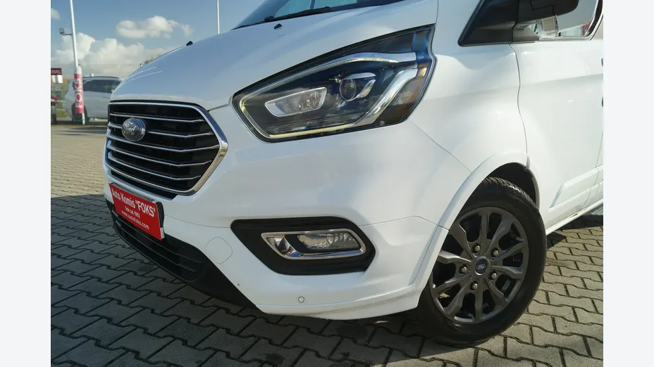 FORD Tourneo Custom -