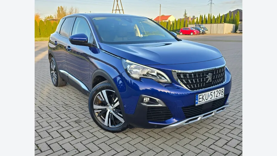 PEUGEOT 3008 -