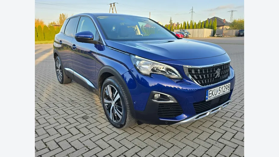 PEUGEOT 3008 -