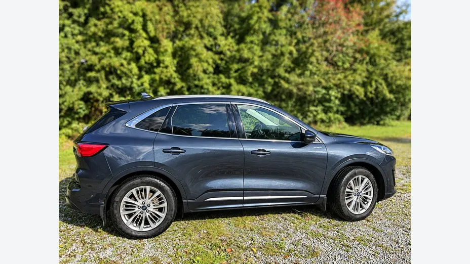 FORD Kuga -