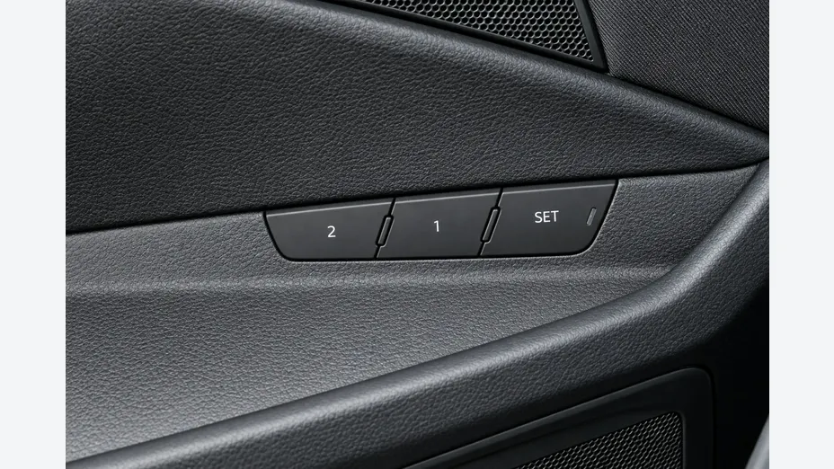 AUDI e-tron -