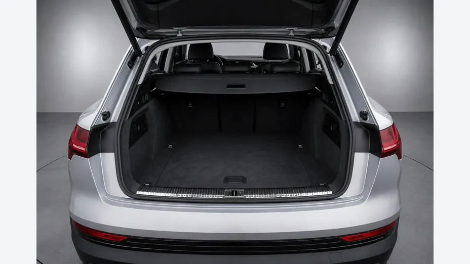 AUDI e-tron -
