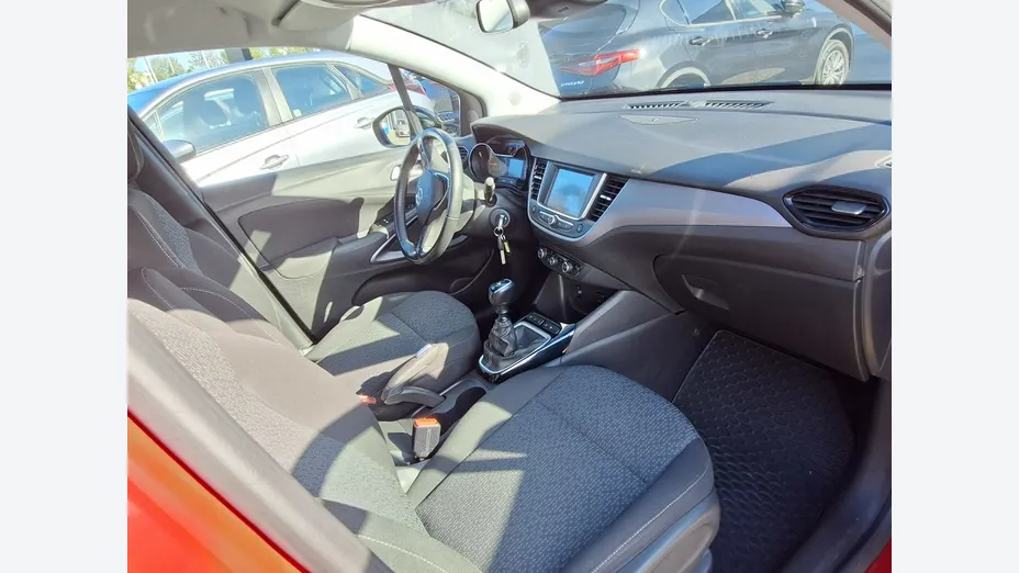 OPEL Crossland -
