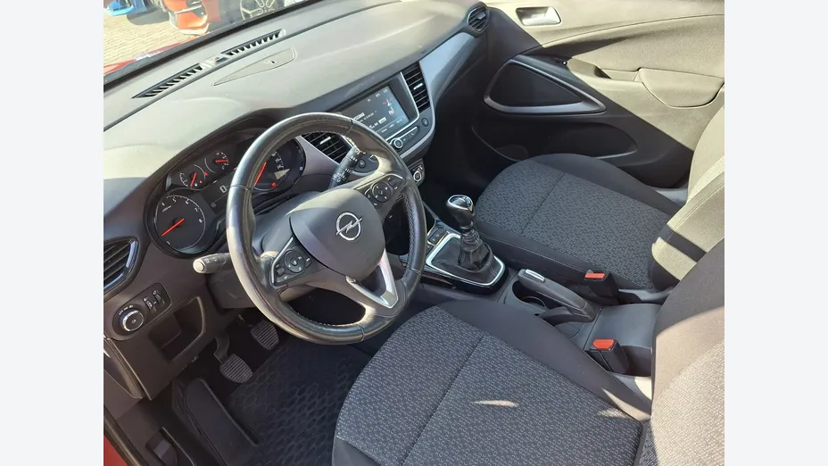 OPEL Crossland -
