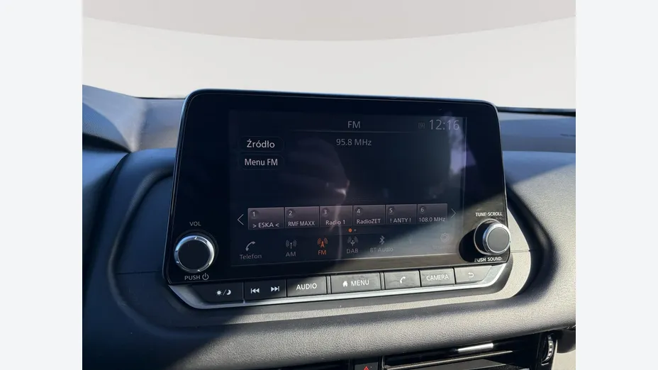 NISSAN Qashqai -