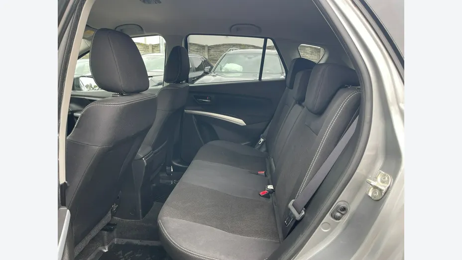 SUZUKI S-Cross -