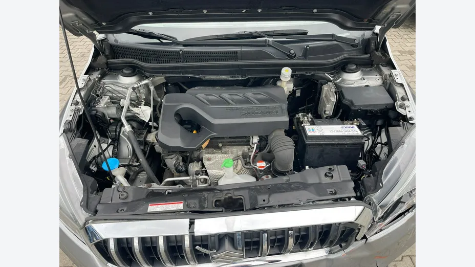 SUZUKI S-Cross -
