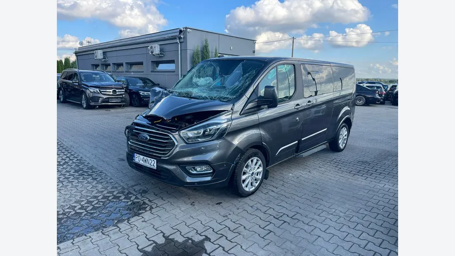 FORD Tourneo Custom -