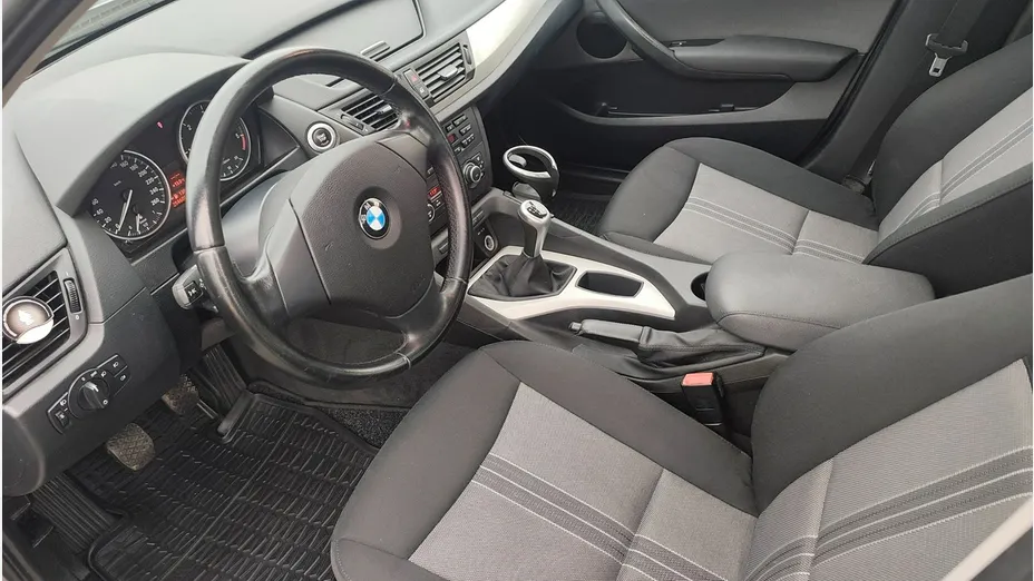 BMW X1 -