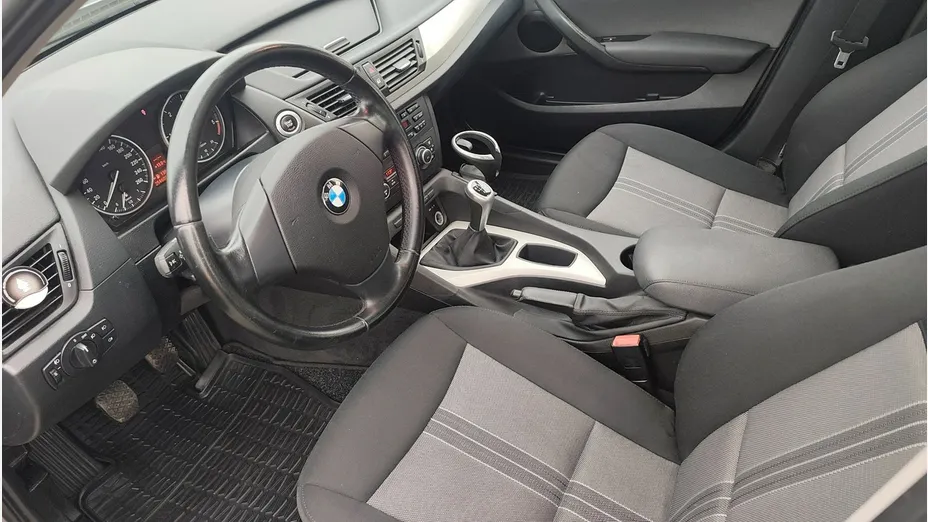 BMW X1 -