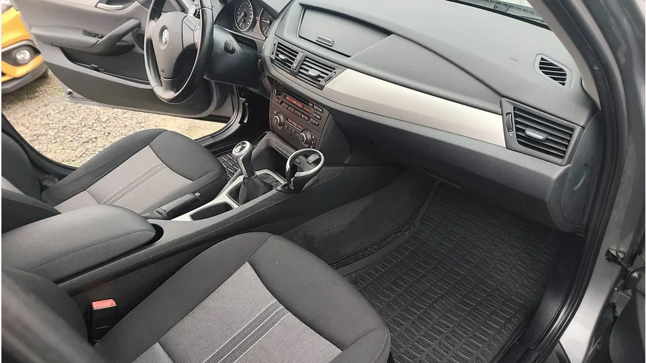 BMW X1 -