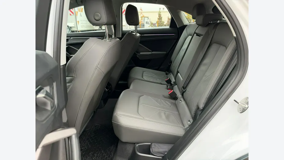 AUDI Q3 Sportback -