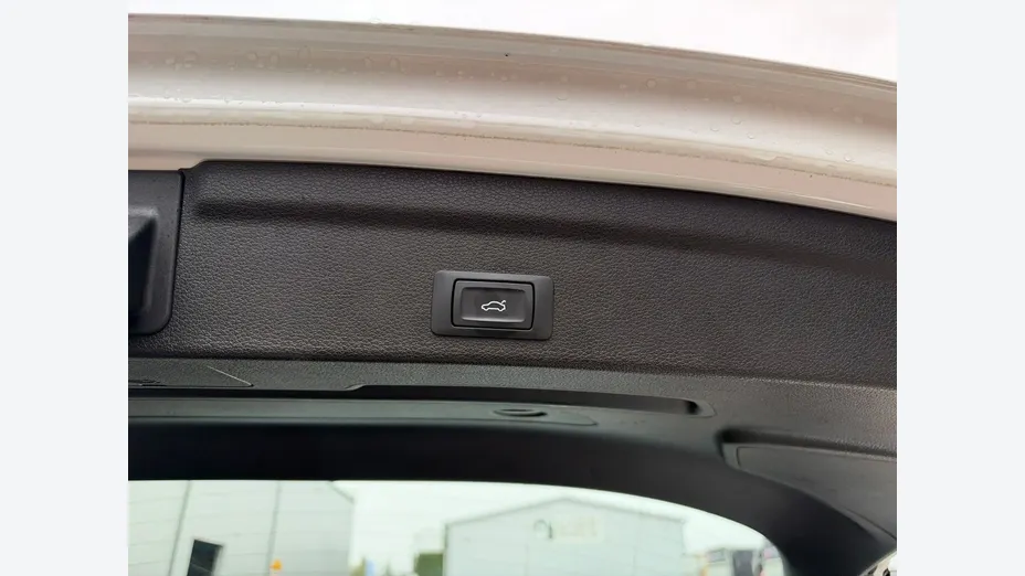 AUDI Q3 Sportback -