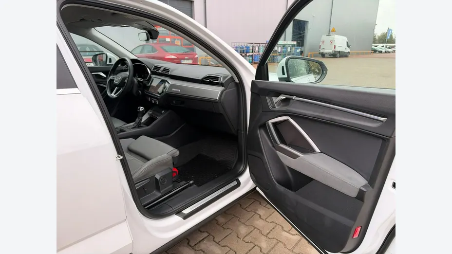 AUDI Q3 Sportback -