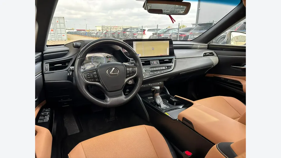 LEXUS ES -