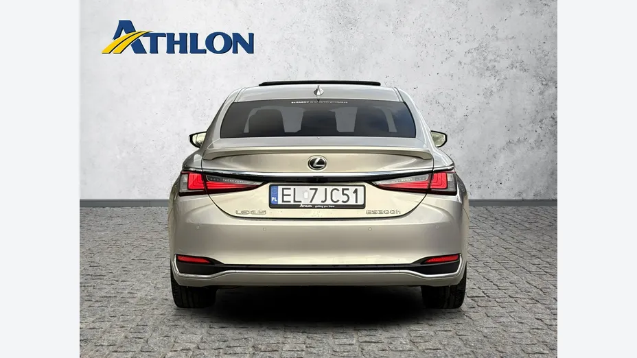 LEXUS ES -