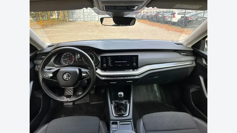 SKODA Octavia -