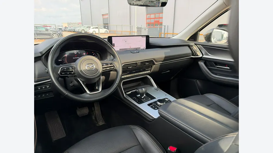 MAZDA CX-60 -