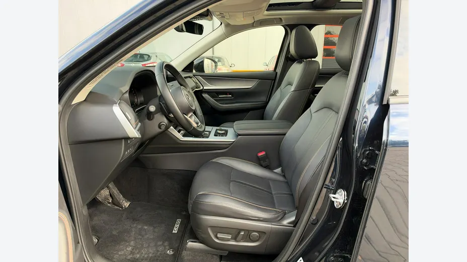 MAZDA CX-60 -