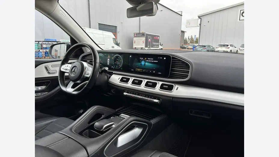 MERCEDES-BENZ GLE -