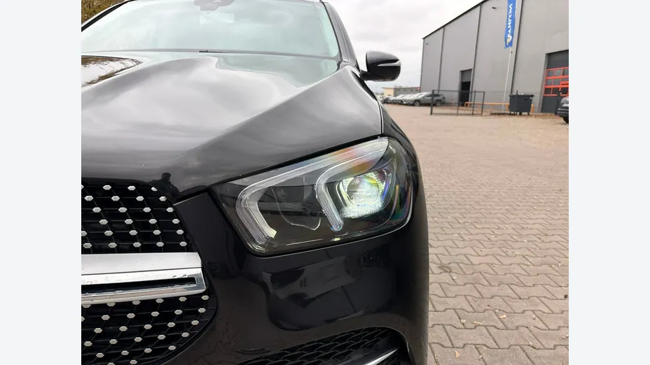 MERCEDES-BENZ GLE -