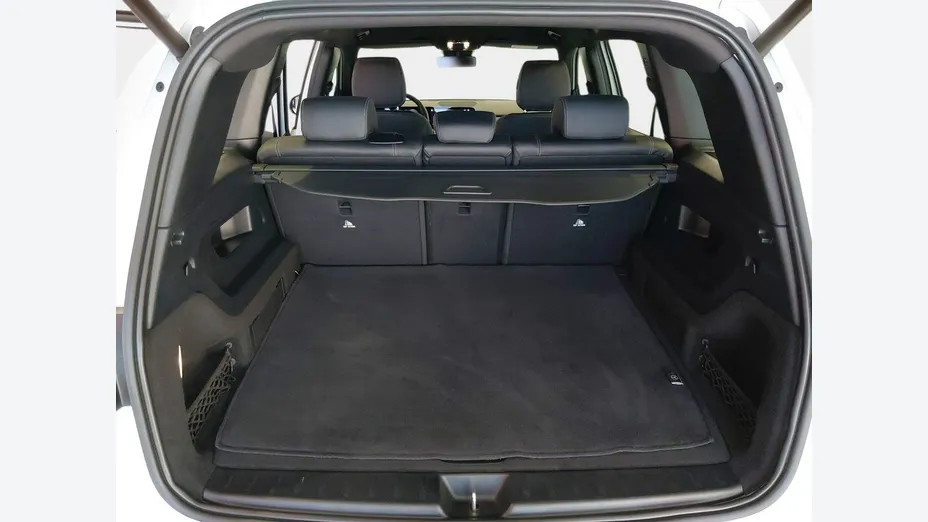MERCEDES-BENZ GLB -