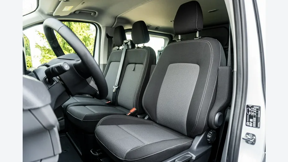 VOLKSWAGEN Transporter -