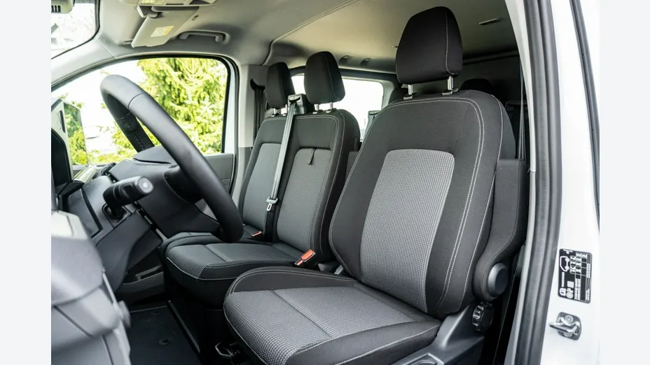 VOLKSWAGEN Transporter -