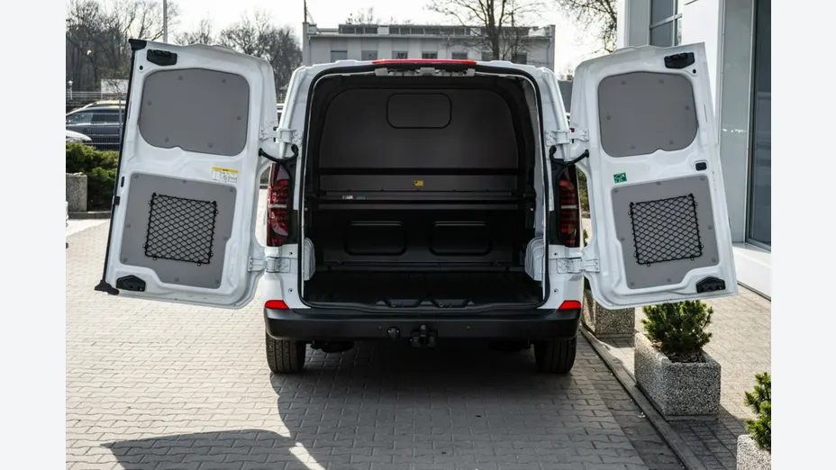 VOLKSWAGEN Transporter -