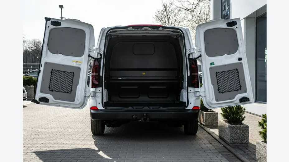 VOLKSWAGEN Transporter -