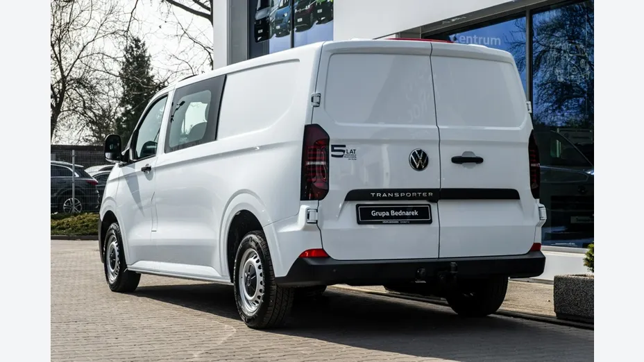 VOLKSWAGEN Transporter -
