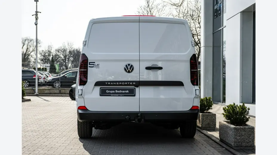 VOLKSWAGEN Transporter -