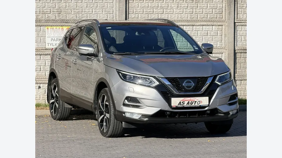 NISSAN Qashqai -