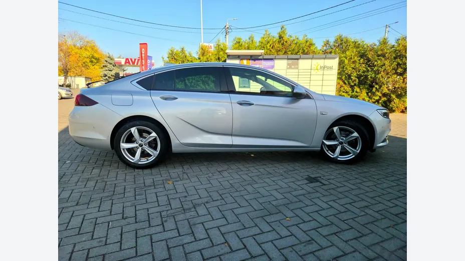 OPEL Insignia -