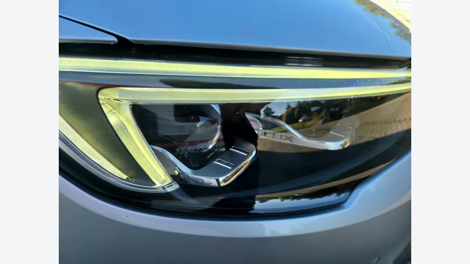 OPEL Insignia -