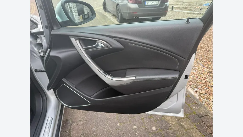 OPEL Astra -