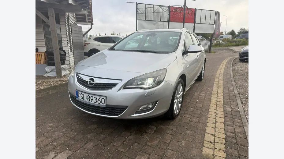 OPEL Astra -