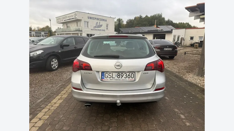 OPEL Astra -