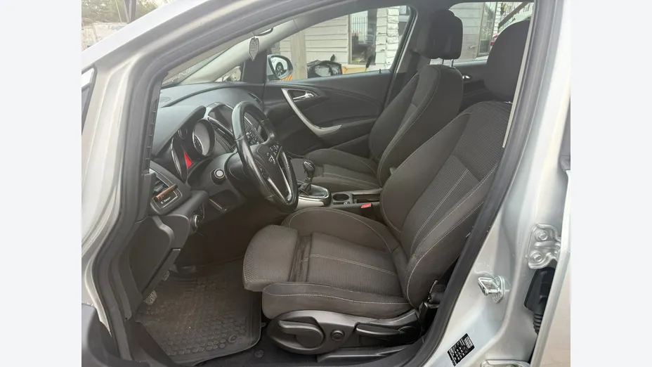 OPEL Astra -