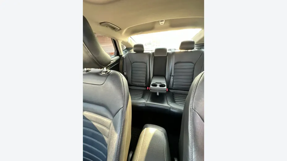 FORD Fusion -